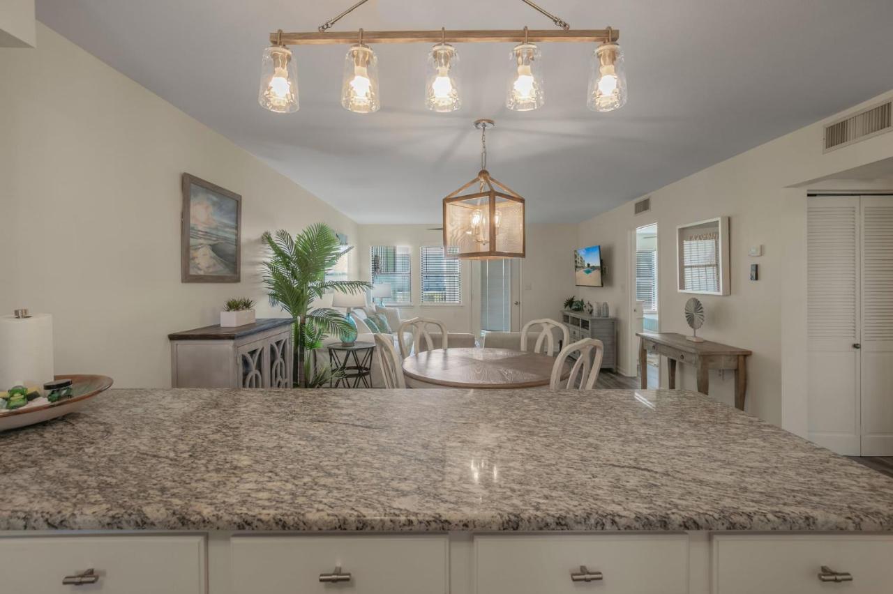 Jubilee Landing 110 By Vacation Homes Collection Orange Beach Bagian luar foto